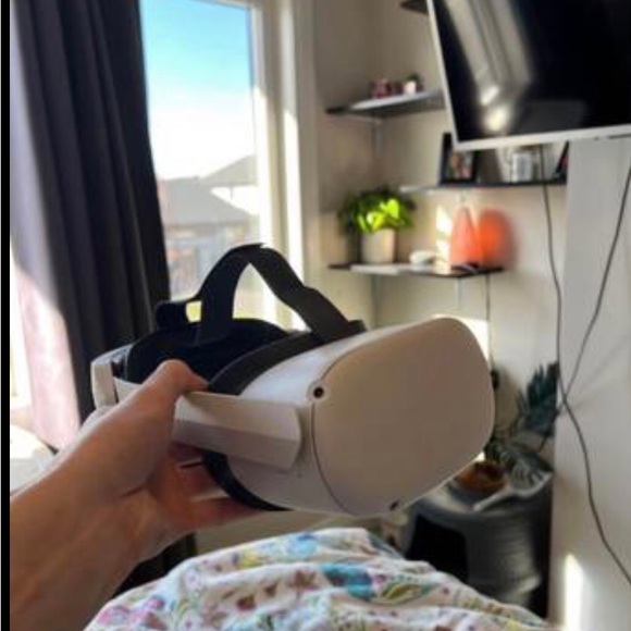 Meta quest 2 - Picture 3 of 4